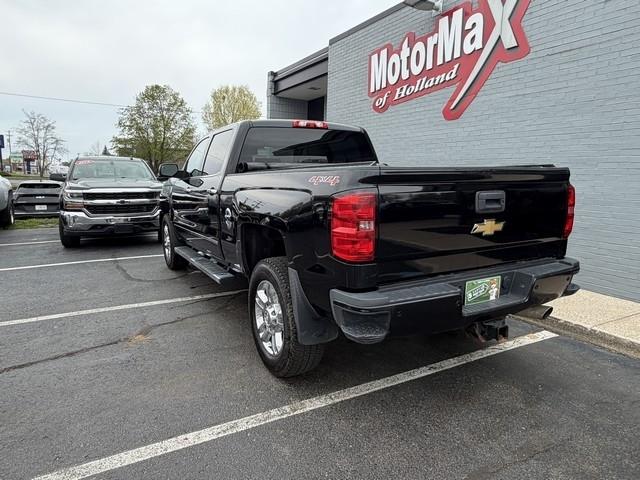 Chevrolet Silverado 2500HD Built After Aug 14  2015