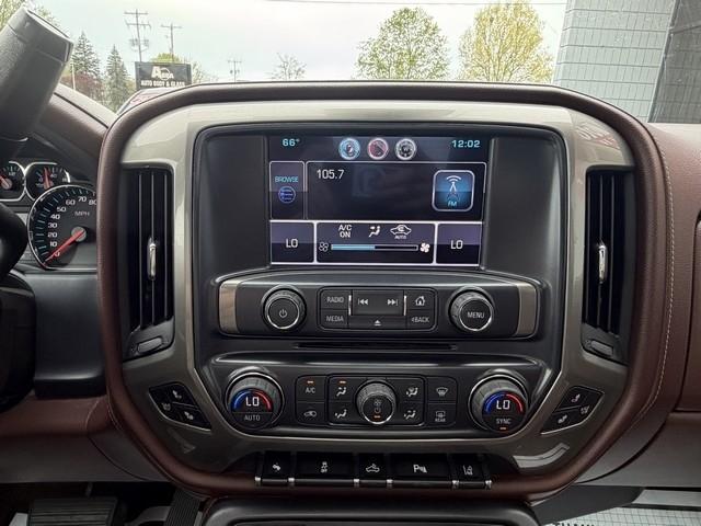 Chevrolet Silverado 2500HD Built After Aug 14  2015