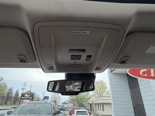 Chevrolet Silverado 2500HD Built After Aug 14  2015