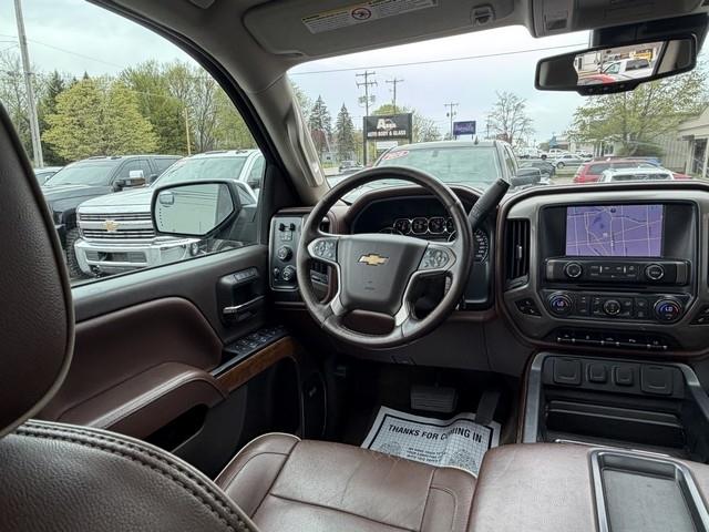 Chevrolet Silverado 2500HD Built After Aug 14  2015