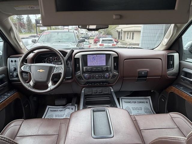 Chevrolet Silverado 2500HD Built After Aug 14  2015