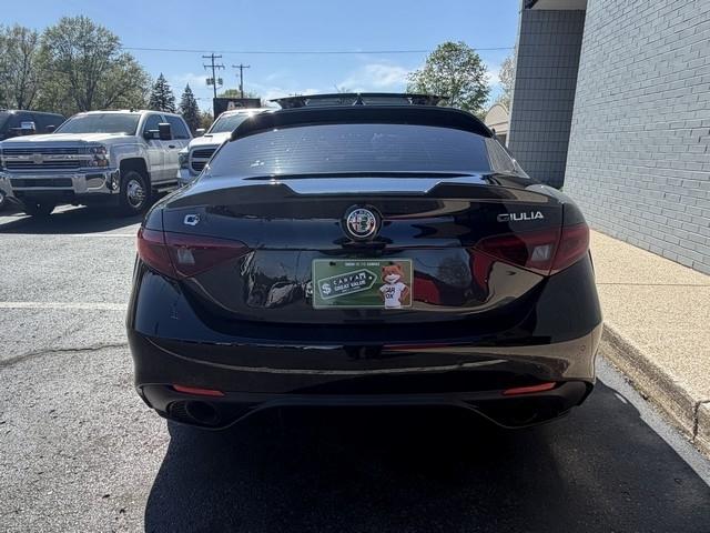 Alfa Romeo Giulia  2018