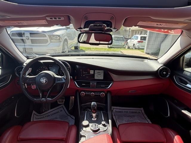 Alfa Romeo Giulia  2018