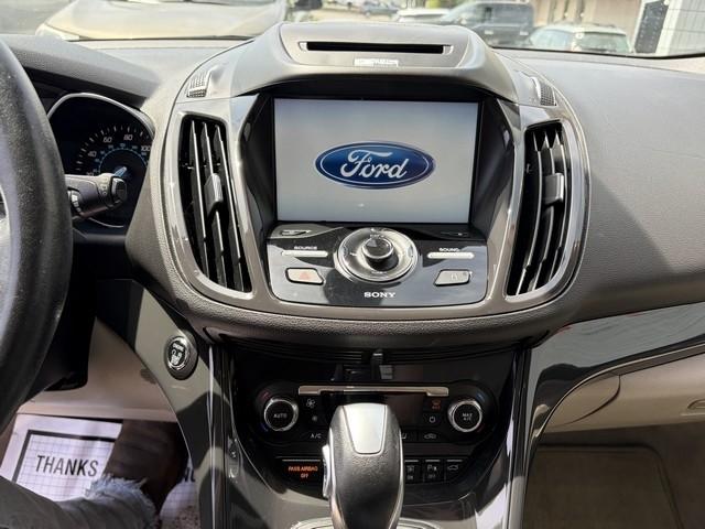 Ford Escape  2014
