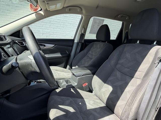 Nissan Rogue SV 4D SUV AWD 2016