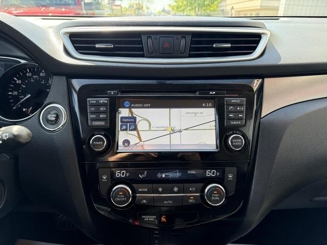 Nissan Rogue SV 4D SUV AWD 2016