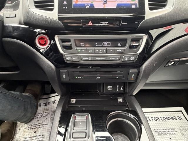 Honda Pilot 4WD 4dr Touring w/RES & Navi 2018