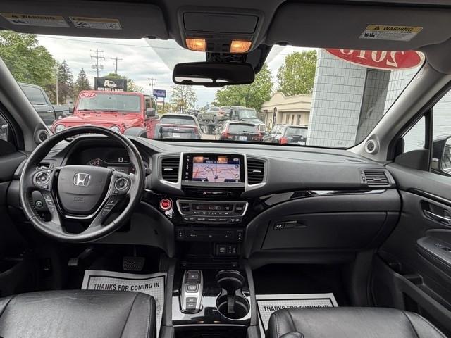 Honda Pilot 4WD 4dr Touring w/RES & Navi 2018