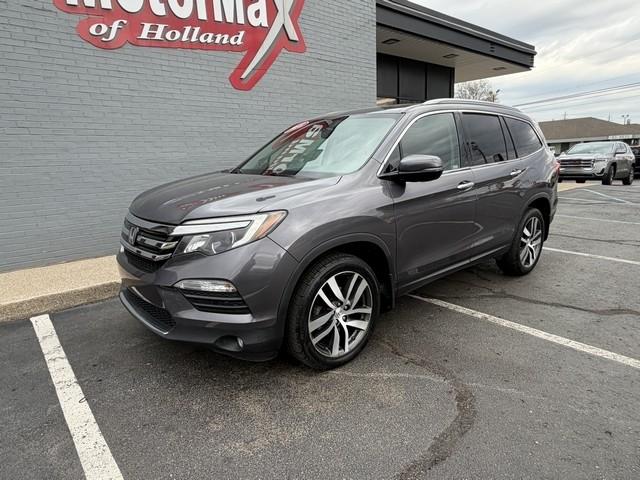 Honda Pilot 4WD 4dr Touring w/RES & Navi 2018