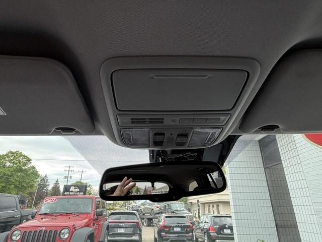 Honda Pilot 4WD 4dr Touring w/RES & Navi 2018