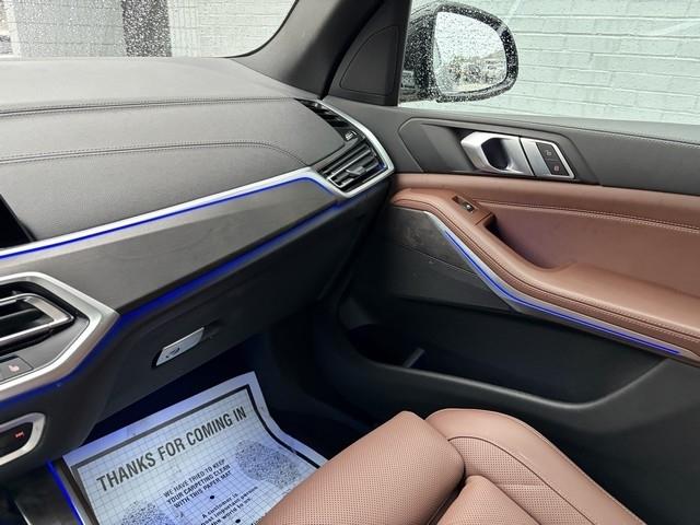 BMW X5  2023