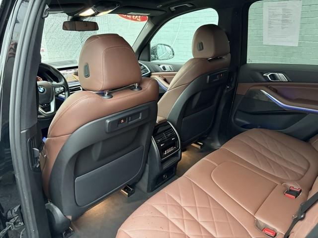 BMW X5  2023