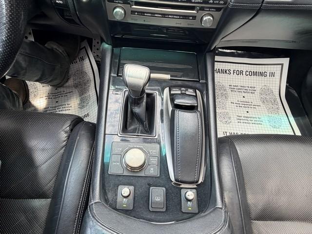 Lexus LS 460  2013