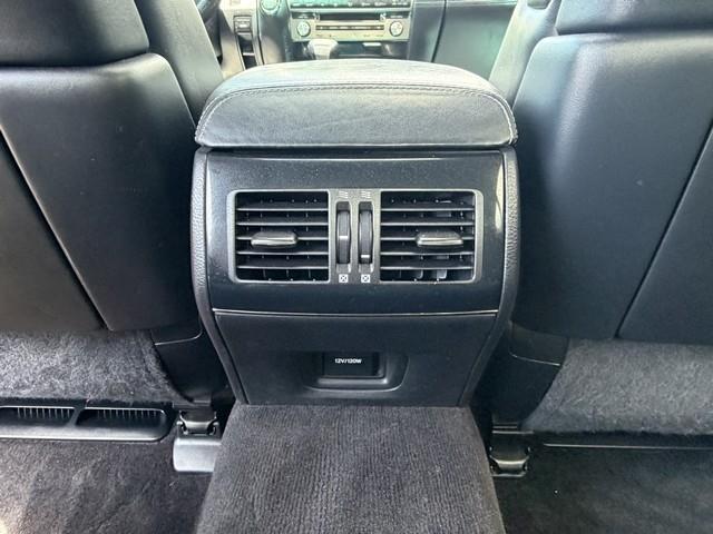 Lexus LS 460  2013