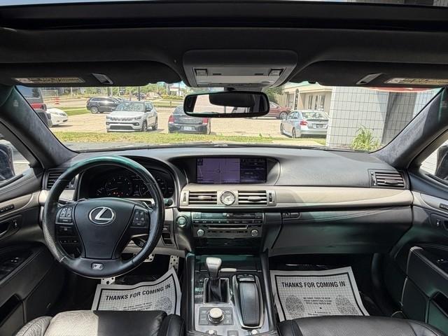 Lexus LS 460  2013