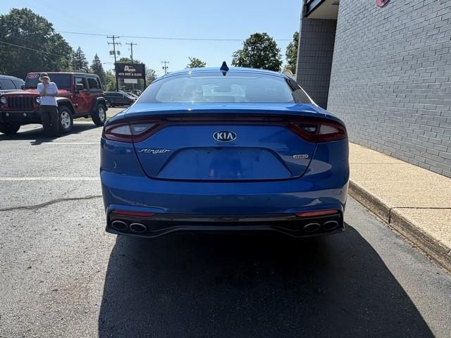 Kia Stinger  2018