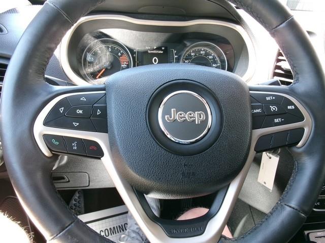 Jeep Cherokee  2016