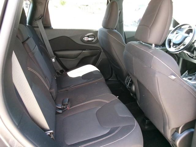 Jeep Cherokee  2016