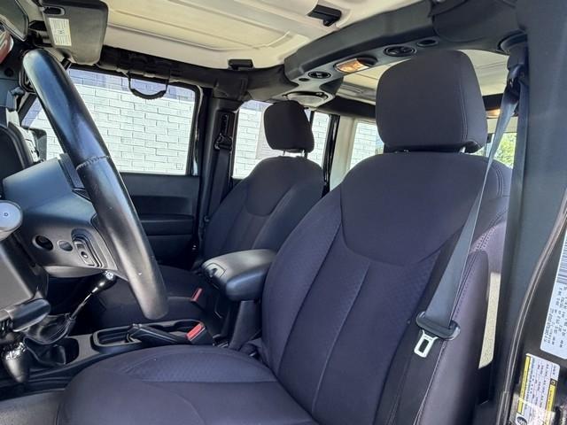 Jeep Wrangler Unlimited  2013