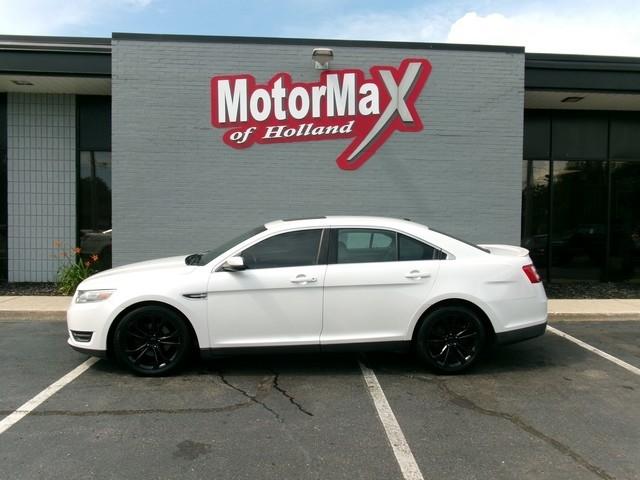 2013 Ford Taurus 