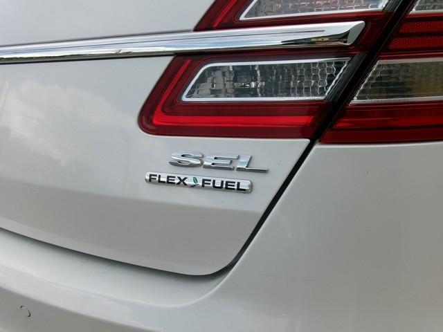 Ford Taurus  2013