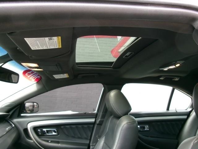 Ford Taurus  2013