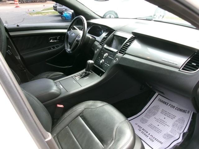Ford Taurus  2013