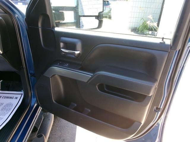 Chevrolet Silverado 1500  2018