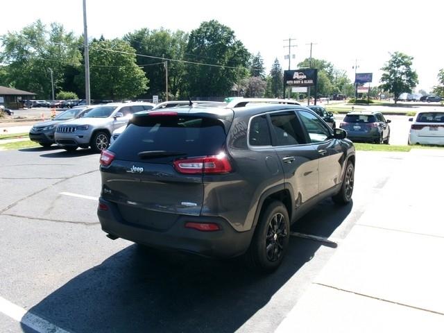 Jeep Cherokee  2016