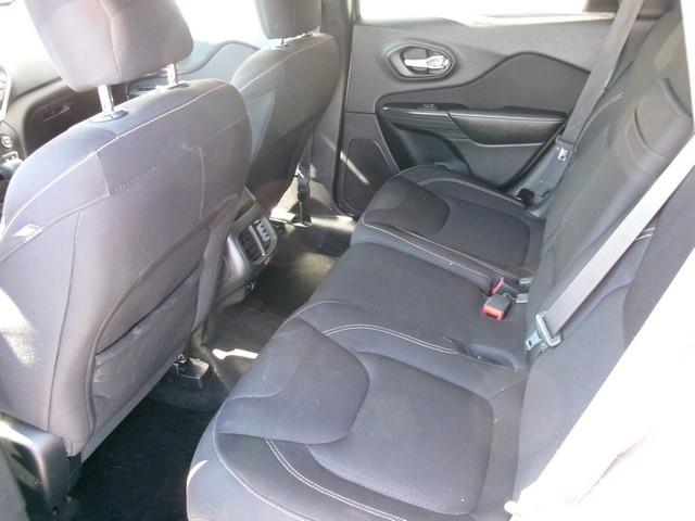 Jeep Cherokee  2016