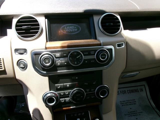 Land Rover LR4  2016