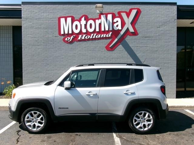 2017 Jeep Renegade 4WD 4dr Latitude