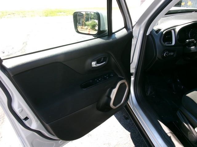 Jeep Renegade 4WD 4dr Latitude 2017