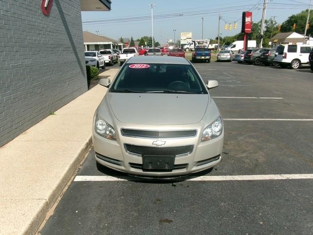 Chevrolet Malibu  2012