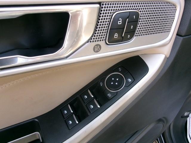 Ford Explorer  2022