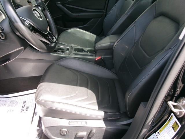 Volkswagen Jetta SEL Premium Auto 2019