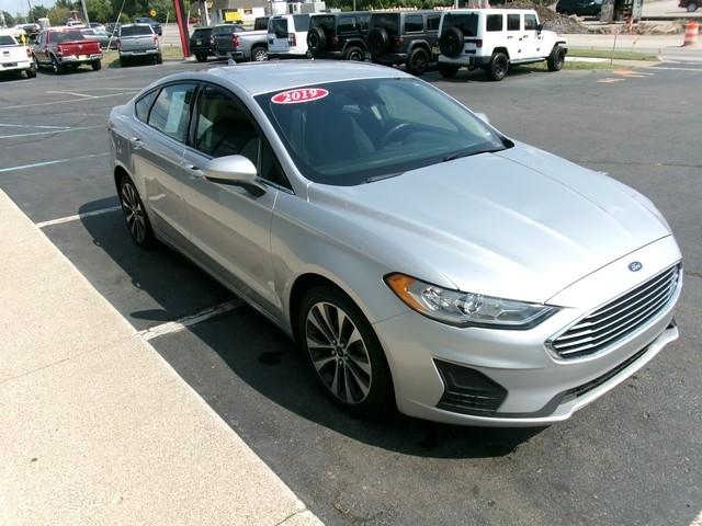 Ford Fusion 4dr Sdn SE AWD 2019