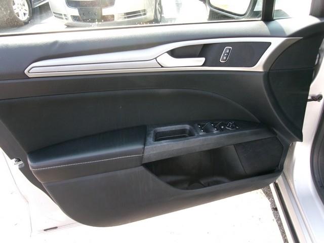 Ford Fusion 4dr Sdn SE AWD 2019