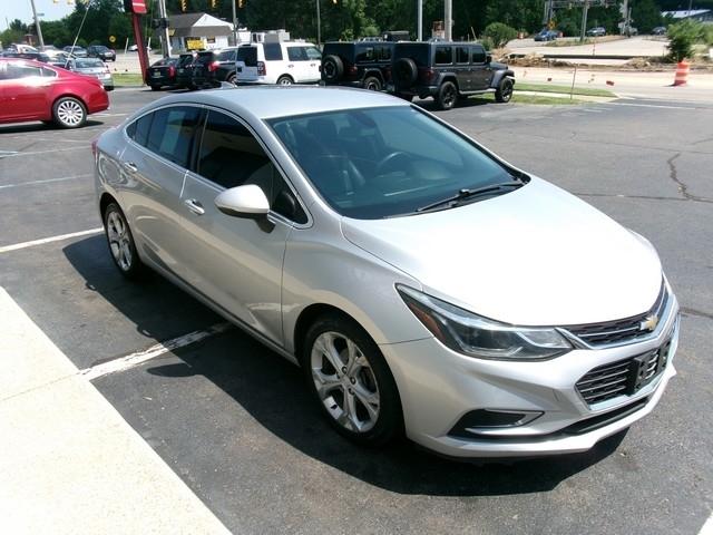Chevrolet Cruze 4dr Sdn Auto Premier 2017