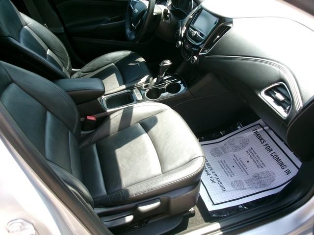Chevrolet Cruze 4dr Sdn Auto Premier 2017