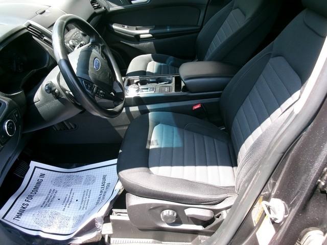 Ford Edge SE 4D SUV AWD 2019