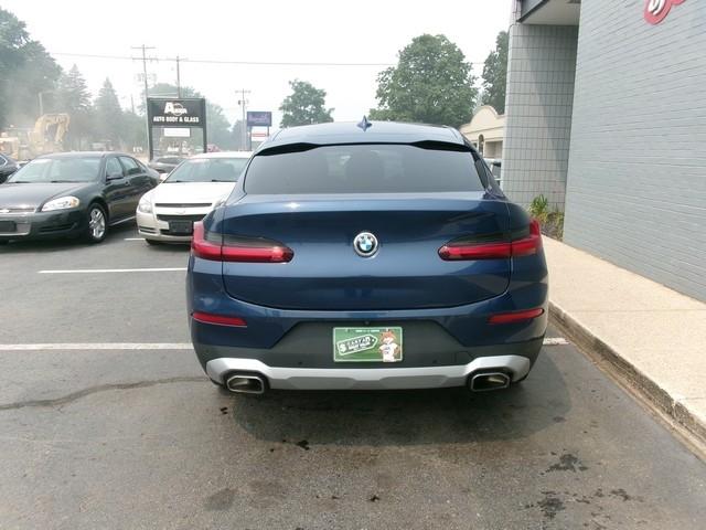 BMW X4  2022
