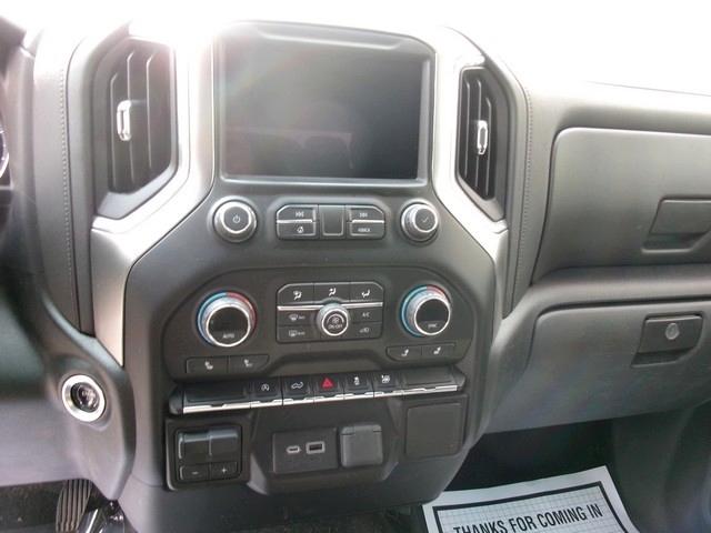 Chevrolet Silverado 1500  2021