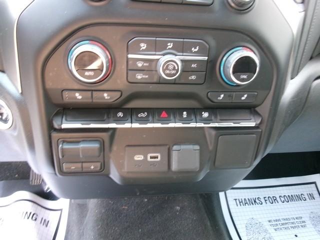 Chevrolet Silverado 1500  2021