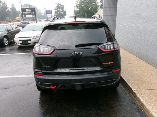 Jeep Cherokee  2019