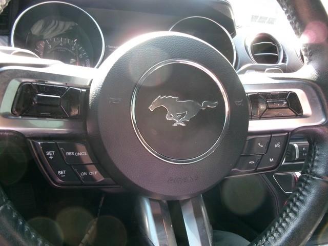 Ford Mustang  2020