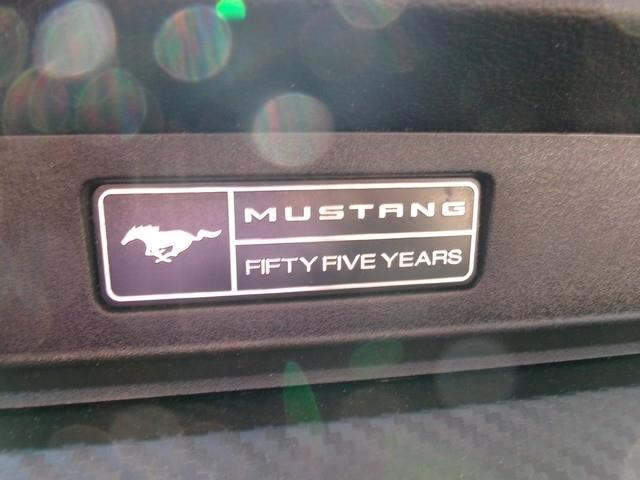 Ford Mustang  2020