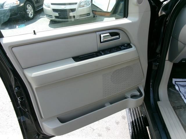 Ford Expedition EL  2014