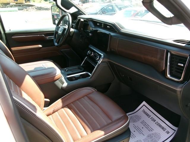GMC Sierra 2500HD  2024