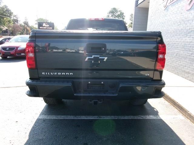 Chevrolet Silverado 1500  2018